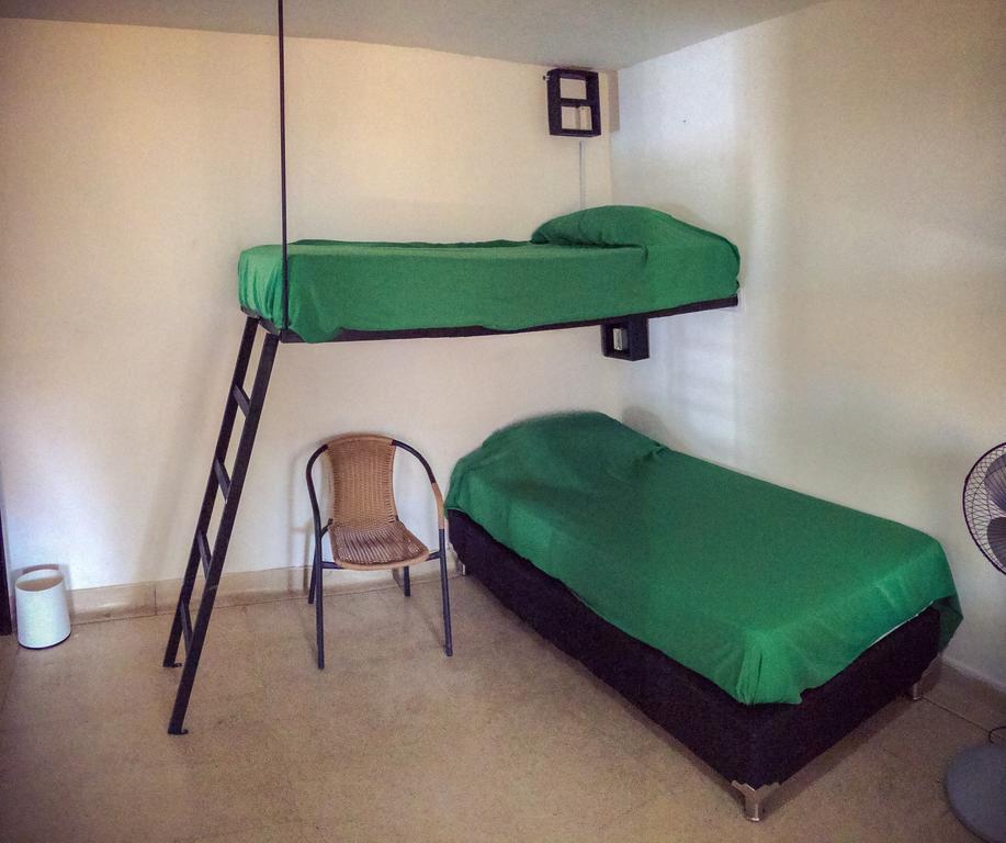 Blackpine Hostel Меделин Стая снимка