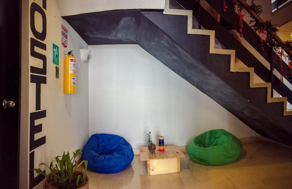 Blackpine Hostel Меделин Екстериор снимка