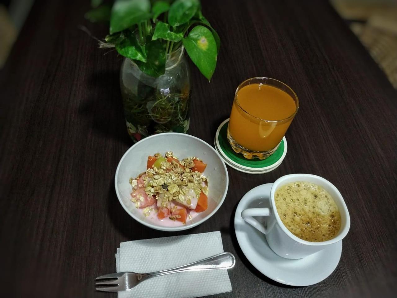 Blackpine Hostel Меделин Екстериор снимка